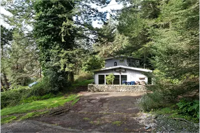 28315 Mateer Rd, Gold Beach, OR 97444 - Photo 1