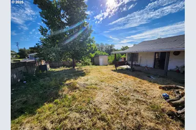 3660 Carnes Rd, Roseburg, OR 97471 - Photo 1
