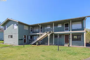 923 S Fir St, Salem, OR 97302 - Photo 1