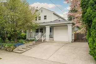 3453 E Burnside St, Portland, OR 97214 - Photo 1