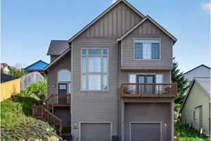 300 SE Oak View Ln, Estacada, OR 97023 - Photo 1