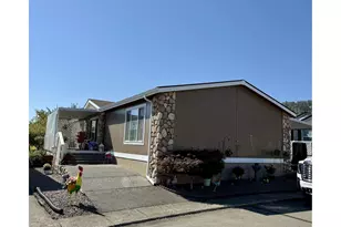 609 Shadow Ranch Ln, Roseburg, OR 97470 - Photo 1