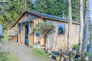 1266 S 14th St, Coos Bay, OR 97420 - Photo 1