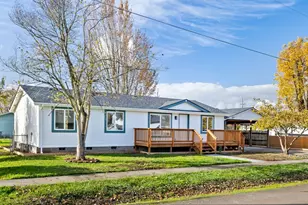 355 W 4th St, Halsey, OR 97348 - Photo 1