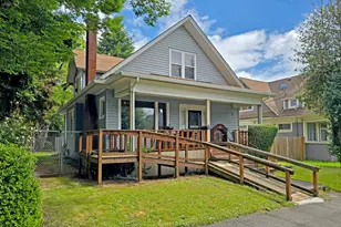 4054 N Missouri Ave, Portland, OR 97227 - Photo 1