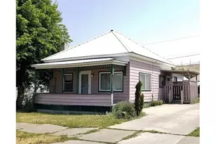 1170 Walnut St, Baker City, OR 97814 - Photo 1