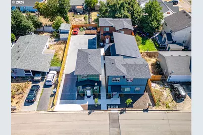 443 S 43rd St, Springfield, OR 97478 - Photo 1