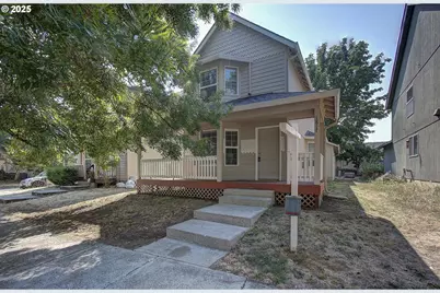 1817 E 37th St, Vancouver, WA 98663 - Photo 1