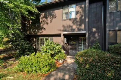 121 Westbrook Way #121, Eugene, OR 97405 - Photo 1