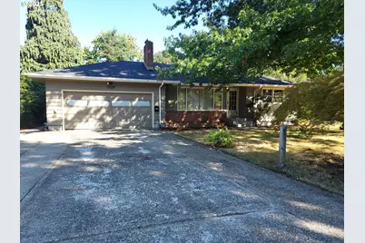 10329 NE Brazee St, Portland, OR 97220 - Photo 1