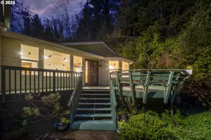 594 NE Newport Heights Dr, Newport, OR 97365 - Photo 1