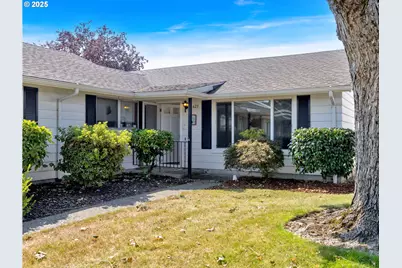 623 NE Fleming Ave, Gresham, OR 97030 - Photo 1