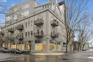 725 NW Flanders St, Portland, OR 97209 - Photo 1