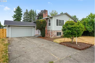 704 SE 207th Ave, Gresham, OR 97030 - Photo 1