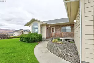 500 E Knoll Ct, The Dalles, OR 97058 - Photo 1