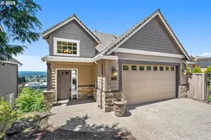 9381 SE Scott Park Cir, Happy Valley, OR 97086 - Photo 1