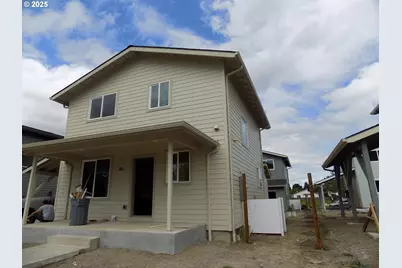 565 SE Firefly Ave, Corvallis, OR 97333 - Photo 1