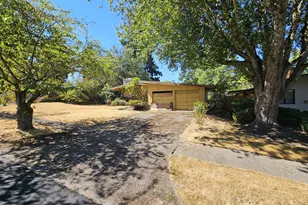 1865 SW Wellington Ave, Portland, OR 97225 - Photo 1