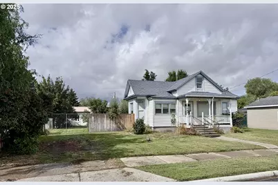 1845 Cherry St, Baker City, OR 97814 - Photo 1