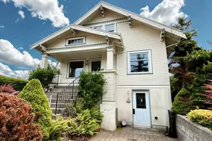 563 Niagara Ave, Astoria, OR 97103 - Photo 1