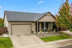 724 SW 4th Ave, Battle Ground, WA 98604 - Photo 1