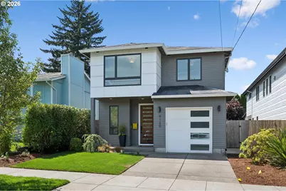 9125 N Clarendon Ave, Portland, OR 97203 - Photo 1
