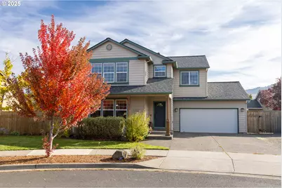 1995 7th Ct, Hood River, OR 97031 - Photo 1