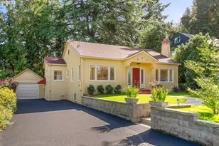 8922 SW Capitol Hwy, Portland, OR 97219 - Photo 1