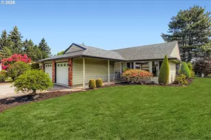 2352 NE 153rd Pl, Portland, OR 97230 - Photo 1