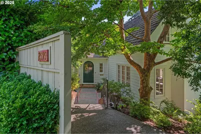 2599 SW Montgomery Dr, Portland, OR 97201 - Photo 1