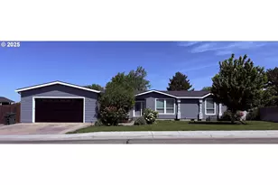 825 E Evelyn St, Hermiston, OR 97838 - Photo 1