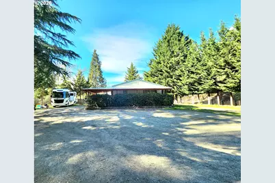 874 S Main St, Canyonville, OR 97417 - Photo 1