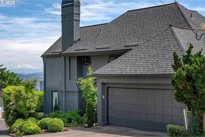 2732 NW Monte Vista Ter, Portland, OR 97210 - Photo 1