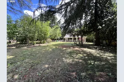 8270 SW Sorrento Rd, Beaverton, OR 97008 - Photo 1