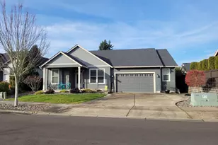 731 N 47th Ave, Ridgefield, WA 98642 - Photo 1