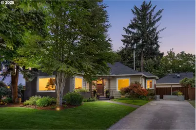 7414 N Chautauqua Blvd, Portland, OR 97217 - Photo 1