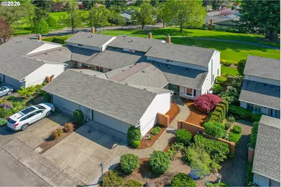 9430 SW Lakeside Dr, Tigard, OR 97224 - Photo 1