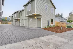 14362 SE Knight St, Portland, OR 97236 - Photo 1