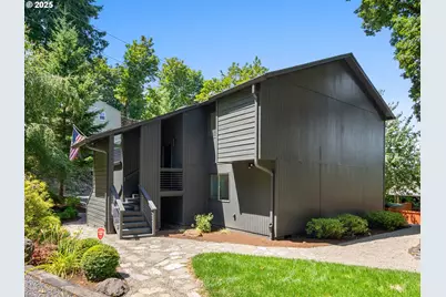 457 S Center St, Oregon City, OR 97045 - Photo 1