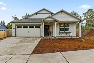 4764 Stonefield Ct, Florence, OR 97439 - Photo 1