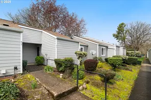 2730 SE 138th Ave, Portland, OR 97236 - Photo 1
