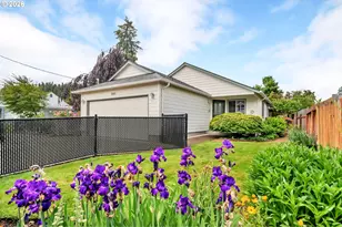 245 S 2nd St, Creswell, OR 97426 - Photo 1