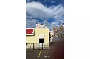6304 NE Hwy 99, Vancouver, WA 98665 - Photo 1
