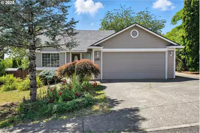 2209 39th St, Washougal, WA 98671 - Photo 1