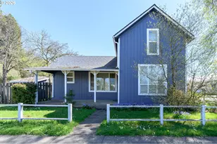 840 NE Lafayette Ave, McMinnville, OR 97128 - Photo 1