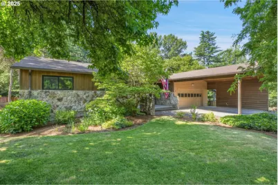 251 SE 24th Ave, Hillsboro, OR 97123 - Photo 1