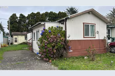 91323 Sandstone Ln #418, Coos Bay, OR 97420 - Photo 1