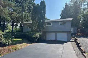 111 Inglewood Dr, Longview, WA 98632 - Photo 1