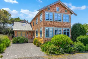 139 W Surfcrest Ave, Cannon Beach, OR 97110 - Photo 1