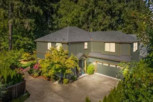 235 NW Milne St, Hillsboro, OR 97124 - Photo 1